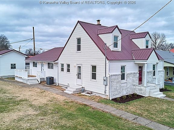 3rd image of 719 Hansford St