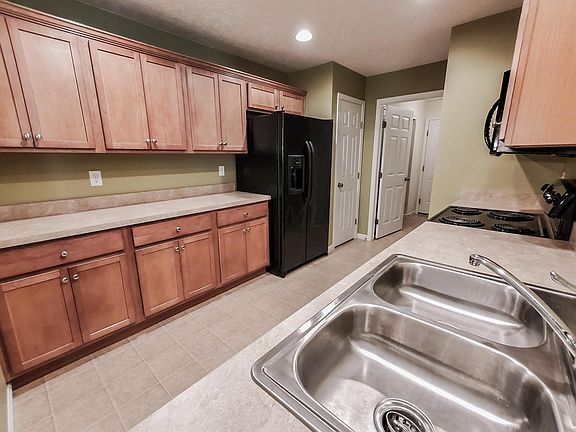 3rd image of 1507 Quarter Horse Cir