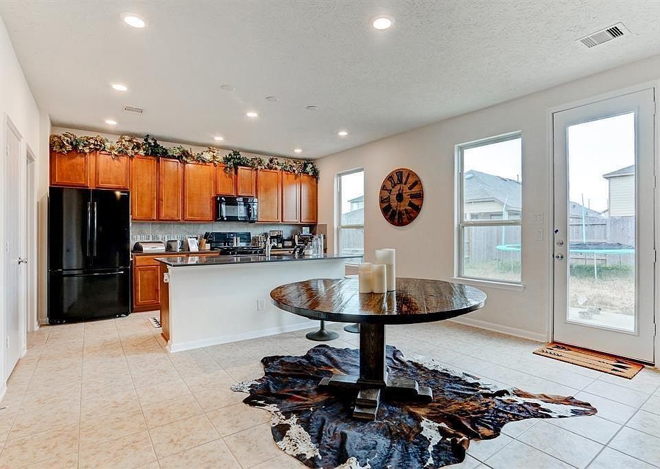 1st image of 6611 Ryan Hills Ct