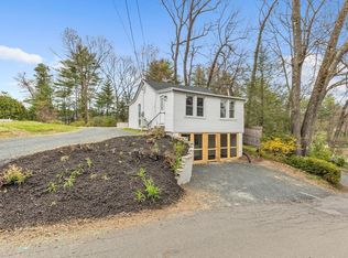 110 Summer Dr, Southwick, MA 01077