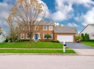 9292 Wayne Brown Dr, Powell, OH