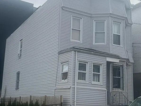 115 Carteret Ave, Jersey City, NJ 07305
