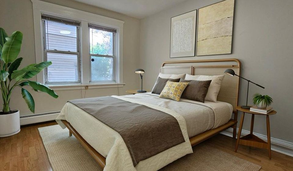 1st image of 502 Broad Ave Floor 2