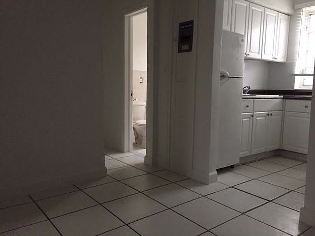 1st image of 529 15th St APT 2