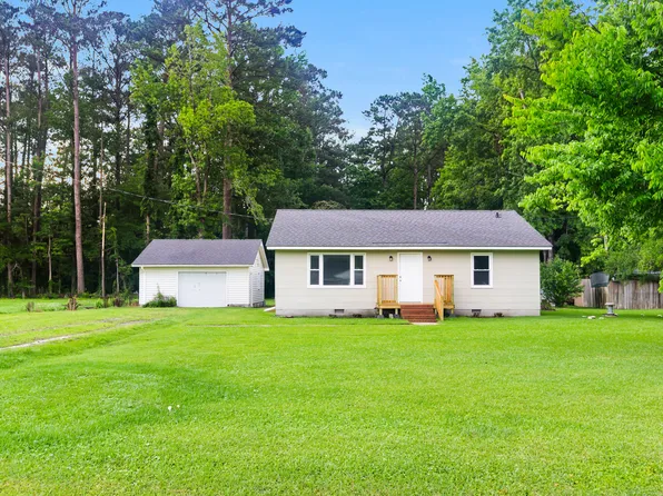 300 Battleground Ave, New Bern, NC 28560