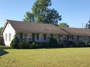 317 Fairview Ave, Blackwell, OK 74631