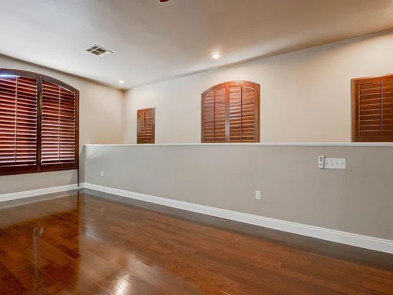 10001 Crimson Palisades Pl #202 — Photo 2