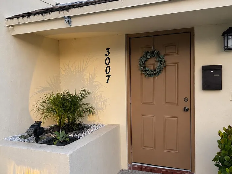 3007 NW 68th St #9C — Photo 8