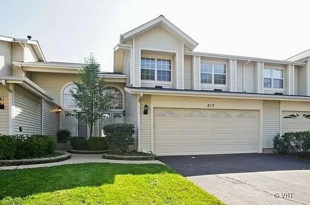 817 Dracut Ln