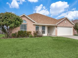 302 Rose Ave, Cleburne, TX 76033