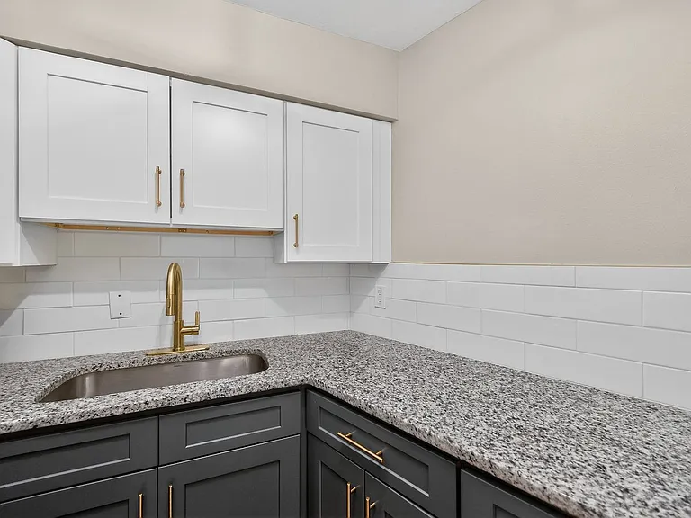 6419 Montgomery Rd #B1 — Photo 3