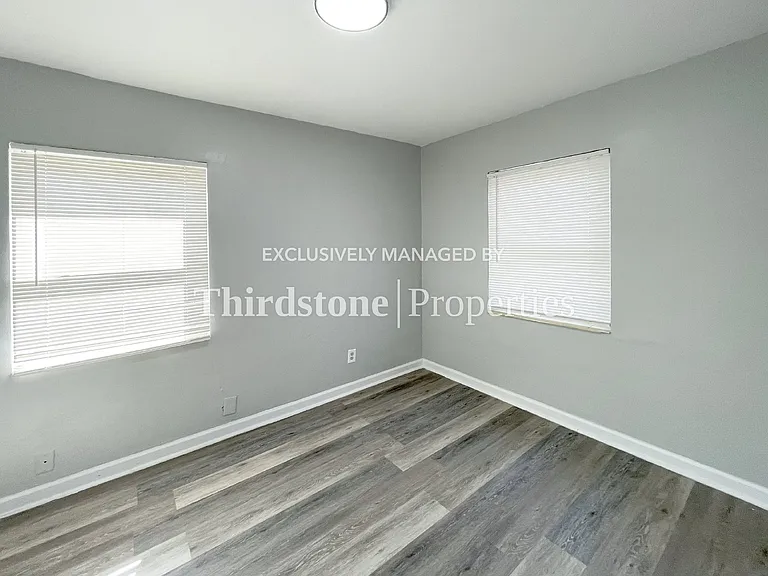 728 Shearer Ave — Photo 12
