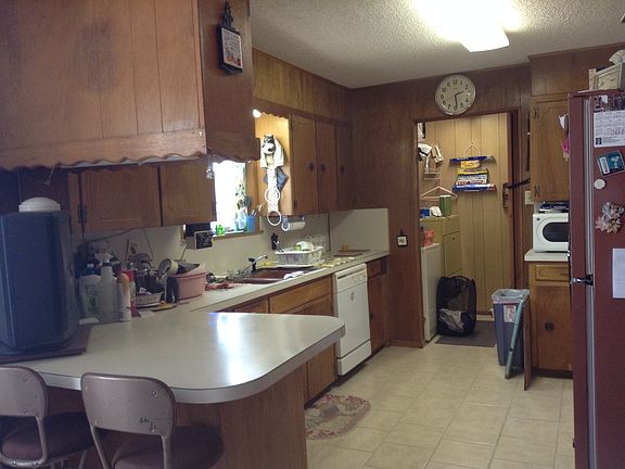 3rd image of 2746 Erline Dr