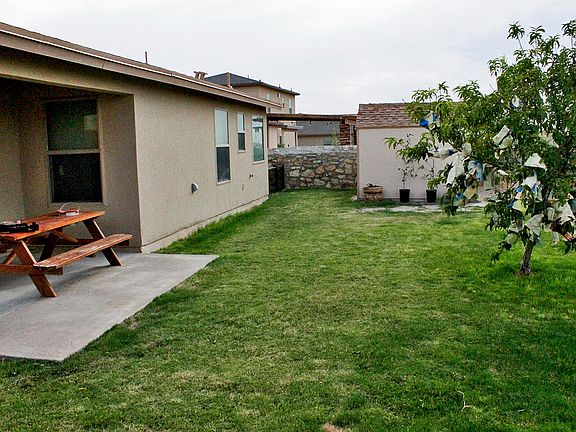 5th image of 3067 Myriam Dr
