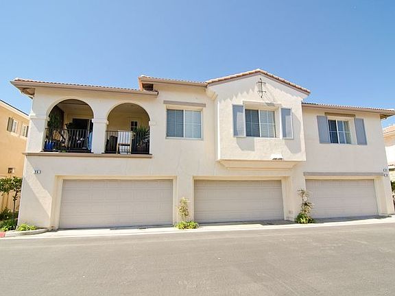 2nd image of 27 Avenida Brio