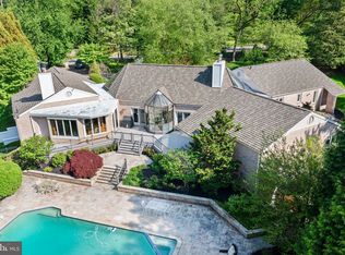 1712 Washington Ln, Meadowbrook, PA 19046