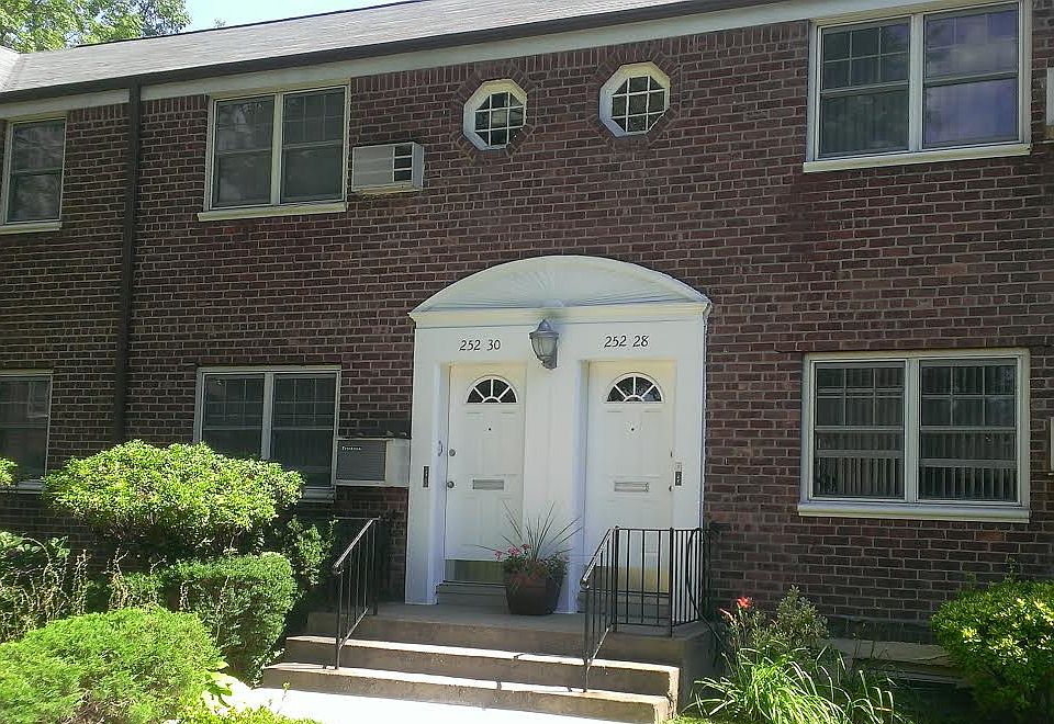 1st image of 25230 63rd Ave