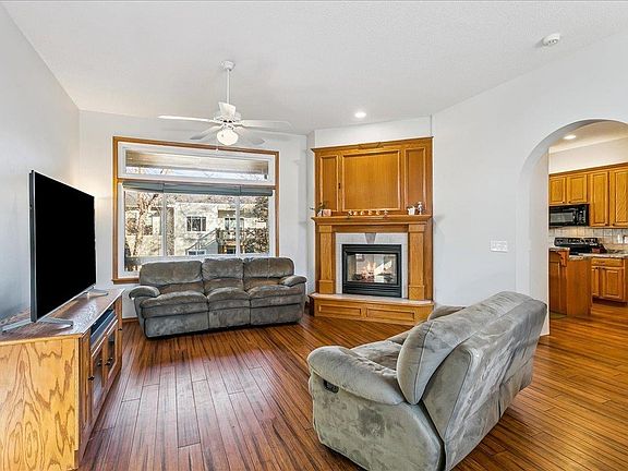 5th image of 2218 E Sommerhauser Cir
