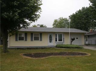 113 Harlan Dr, Walbridge, OH 43465