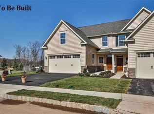 207 Granger Dr, Lagrange, OH 44050