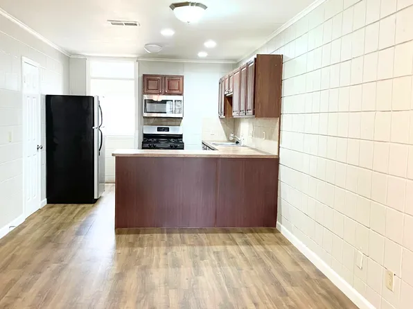 1308 E Main St #A, Round Rock, TX 78664