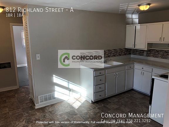 5th image of 812 Richland St APT A