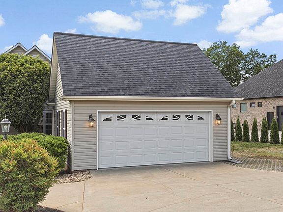 5th image of 121 Olin Dr