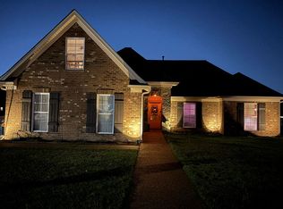 3196 Bramble Crest Dr, Southaven, MS 38672