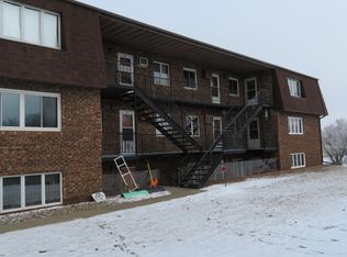 1825 S Grandview Ln APT 10, Bismarck, ND 58503