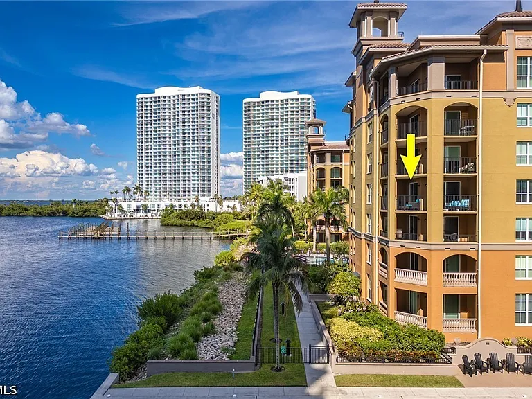 2825 Palm Beach Blvd #401 — Photo 7