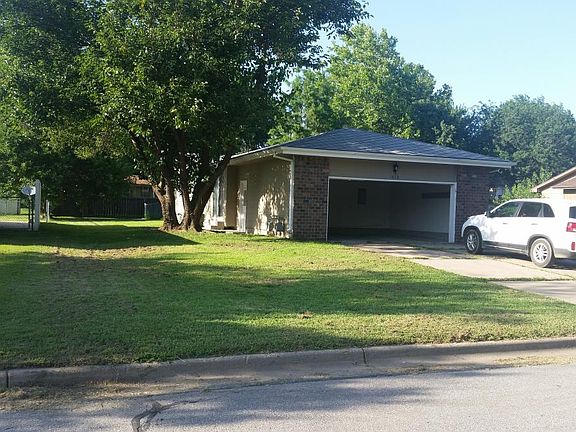 2 Car Garage with side yard