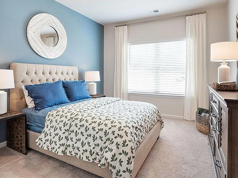 3 bed, 2.5 bath, 1988 sqft, $2,300 — Photo 4