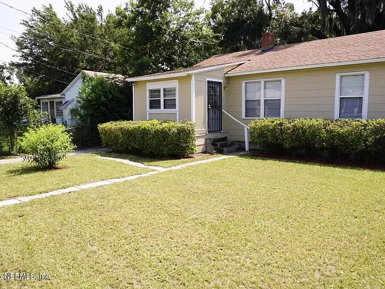 7545 Wilder Ave — Photo 1