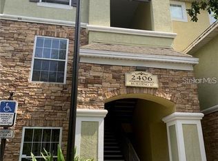 2406 Courtney Meadows Ct APT 301, Tampa, FL 33619