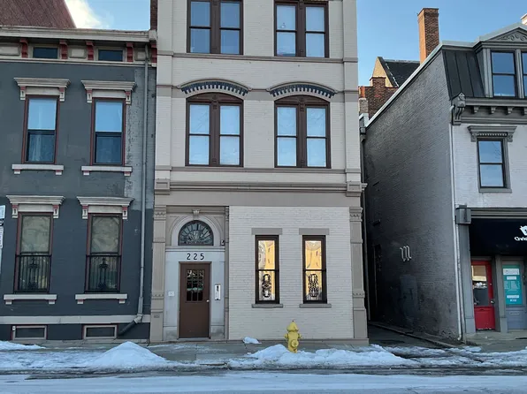 225 W 9th St APT 4, Cincinnati, OH 45202