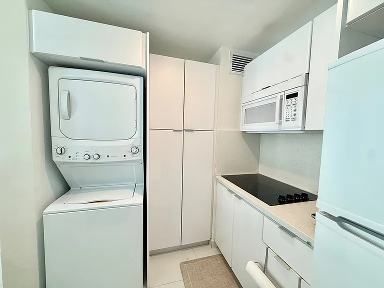 6300 Avenue Isla Verde #611 — Photo 7