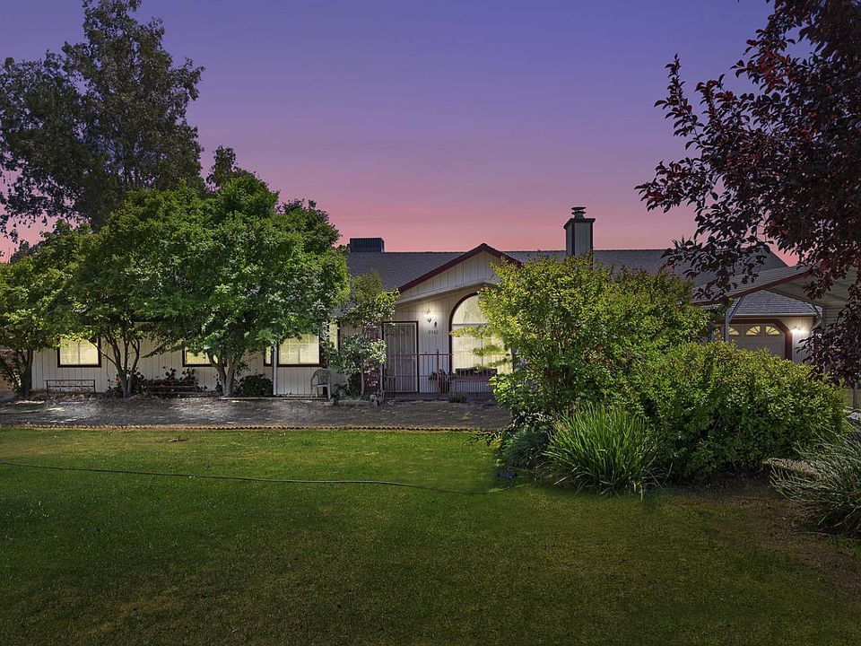1st image of 17482 Melba Dr E