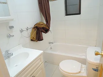 Rented by NYLA Realty