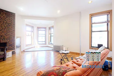 Rented by SBJ Brokerage, LLC