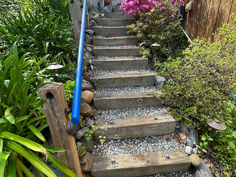 Smith Rd — Photo 12