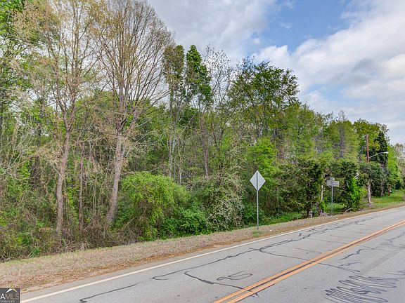 2nd image of 194 Highway 82 S