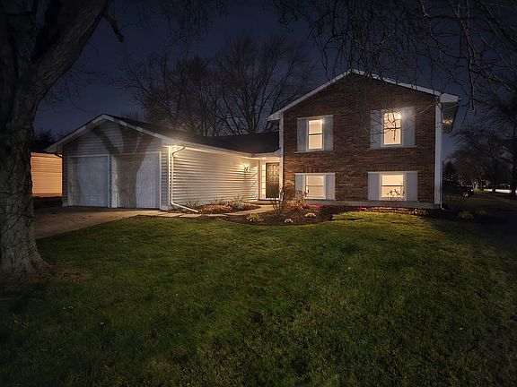 2nd image of 516 Cumberland Ln