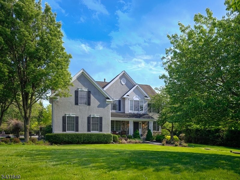 1st image of 3 Williamson Ln