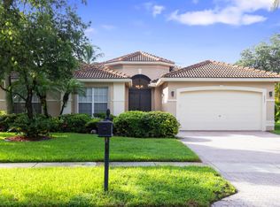 6892 Molakai Cir, Boynton Beach, FL 33437