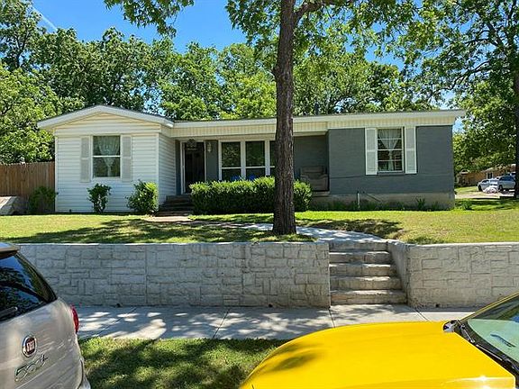 4th image of 1107 Highland Dr