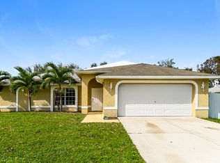 808 SW 9th Ave, Cape Coral, FL 33991