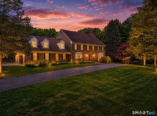 45 Stones Throw Road, Easton, CT 06612