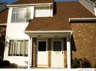 10 Nicholas Ct, Spotswood, NJ 08884