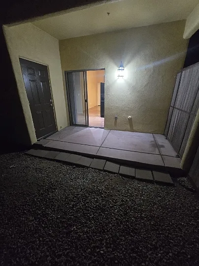 2 bed, 2.0 bath, 861 sqft, $1,295 — Photo 4