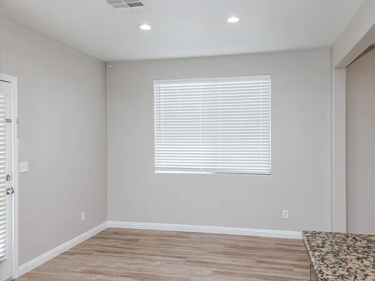 181 Crested Creek Ave — Photo 14